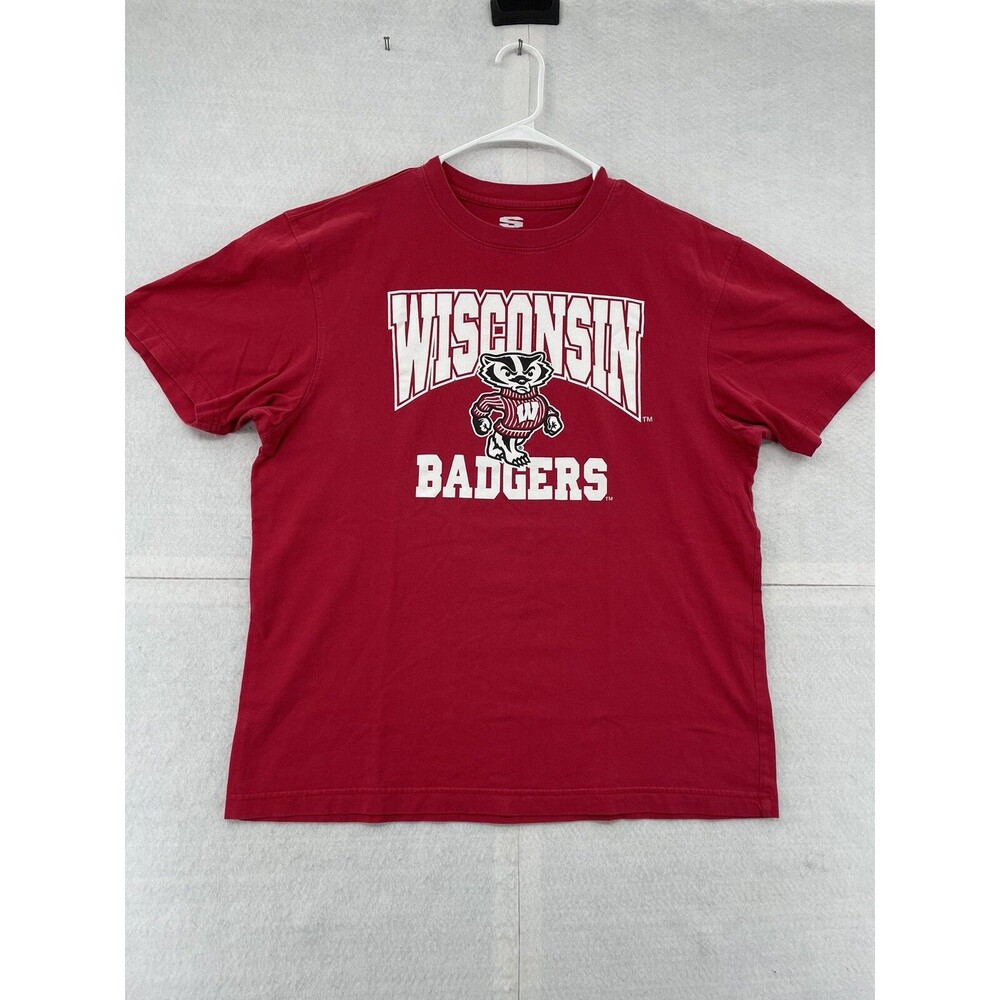 Wisconsin Badgers Shirt Adult Large Red Short Sleeve Classic Fit Tee Men